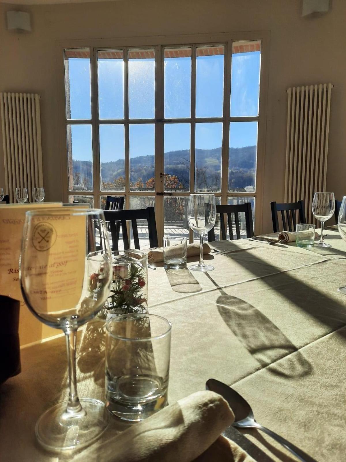 Salsomaggiore Golf Guest House Салсомаджоре Терме Екстериор снимка